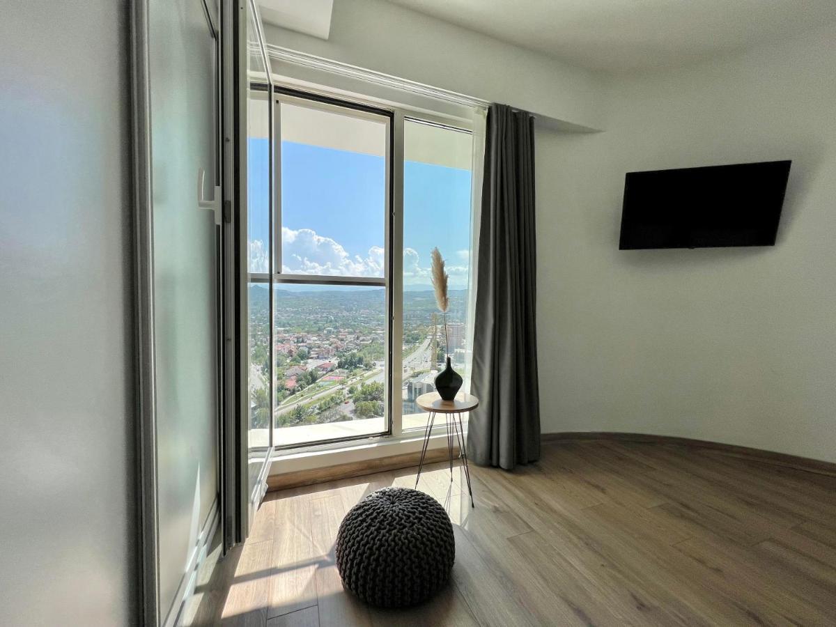 Merdz Spa & Fitness Sky Apartment Skopie Exterior foto